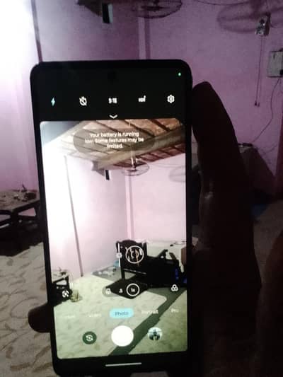 Motorola Edge 30 Pro.