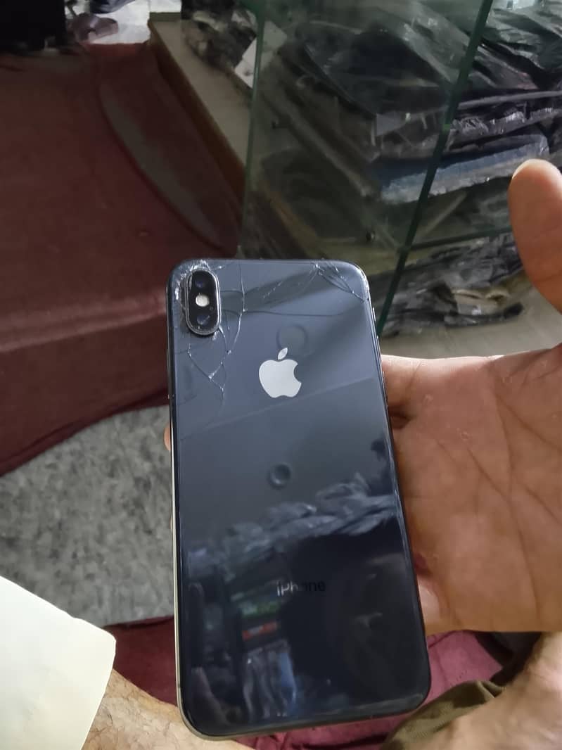 Apple iPhone X 5