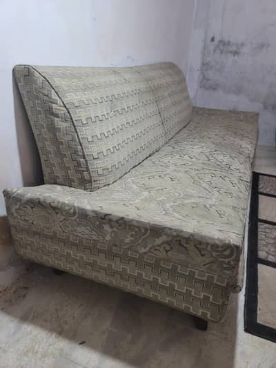 SEVEN SEATER SOFA SET
