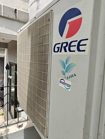 Gree 1.5 ton inverter Wifi Model only 1 session used