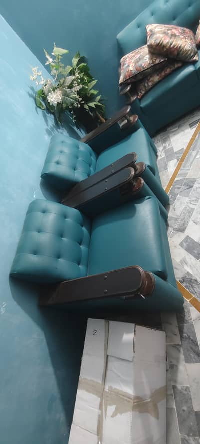 Beautiful 5-Seater (Molty Foam) Sofa Set for Sale (Teal Blue / Rexine)