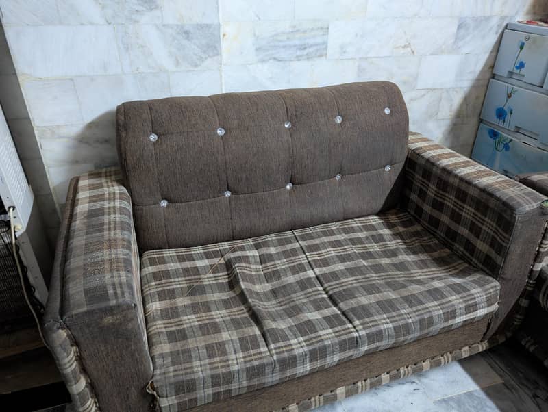 2 Seater 2 sofas 1