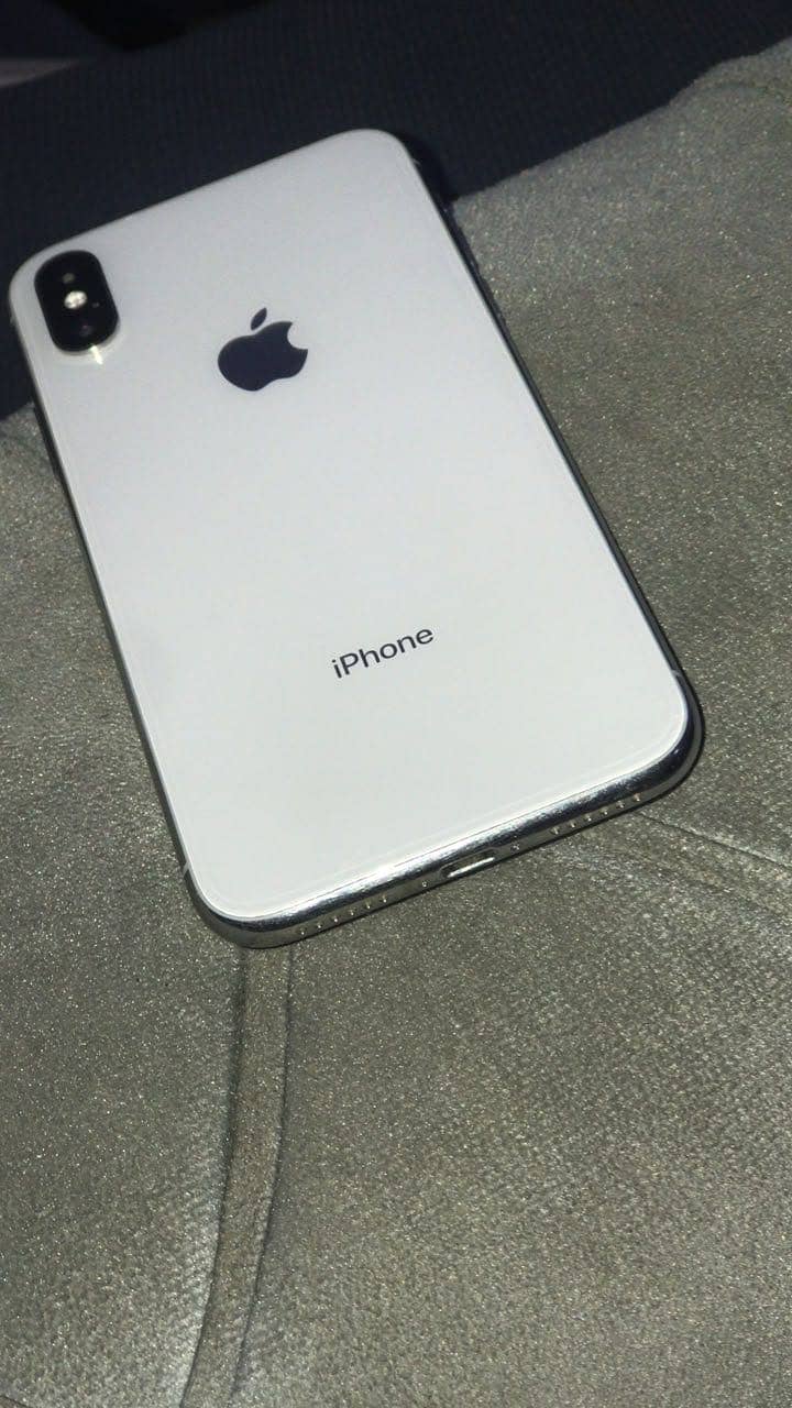 Apple iPhone X 7