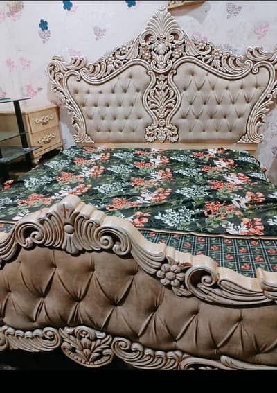 Bed dressing and side table