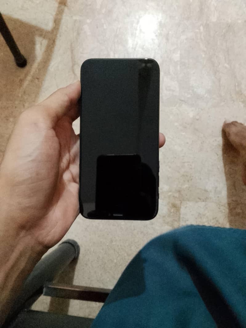Apple iPhone X 0