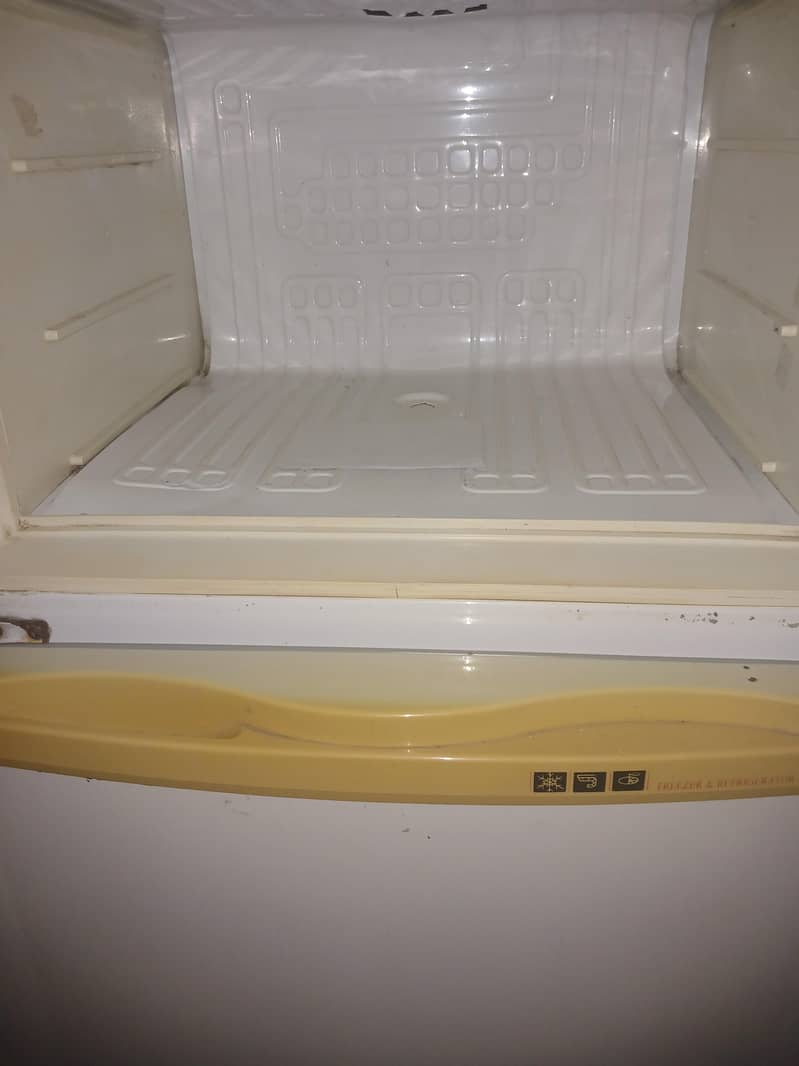 Dawlance Fridge 1