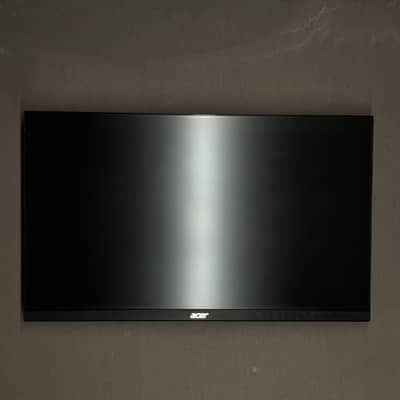 Acer 180Hz IPS BEZEL-LESS 1MS Gaming Monitor, 144hz, 165hz