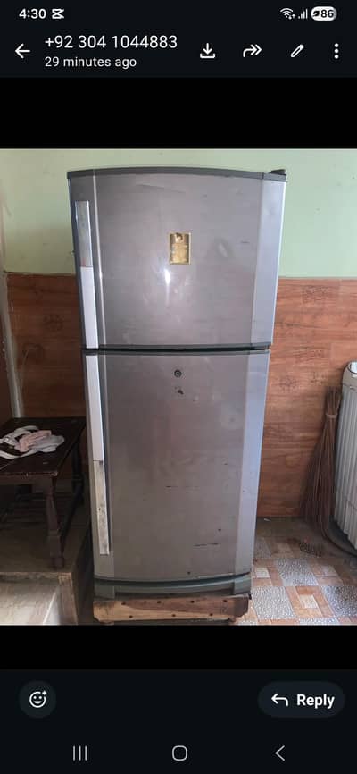 dawlance medium fridge