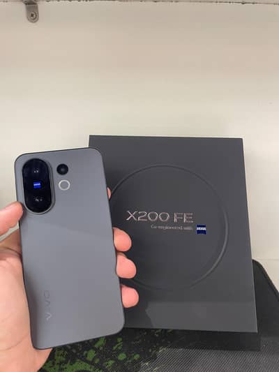 Vivo X200 FE 12/512 PTA APPROVED