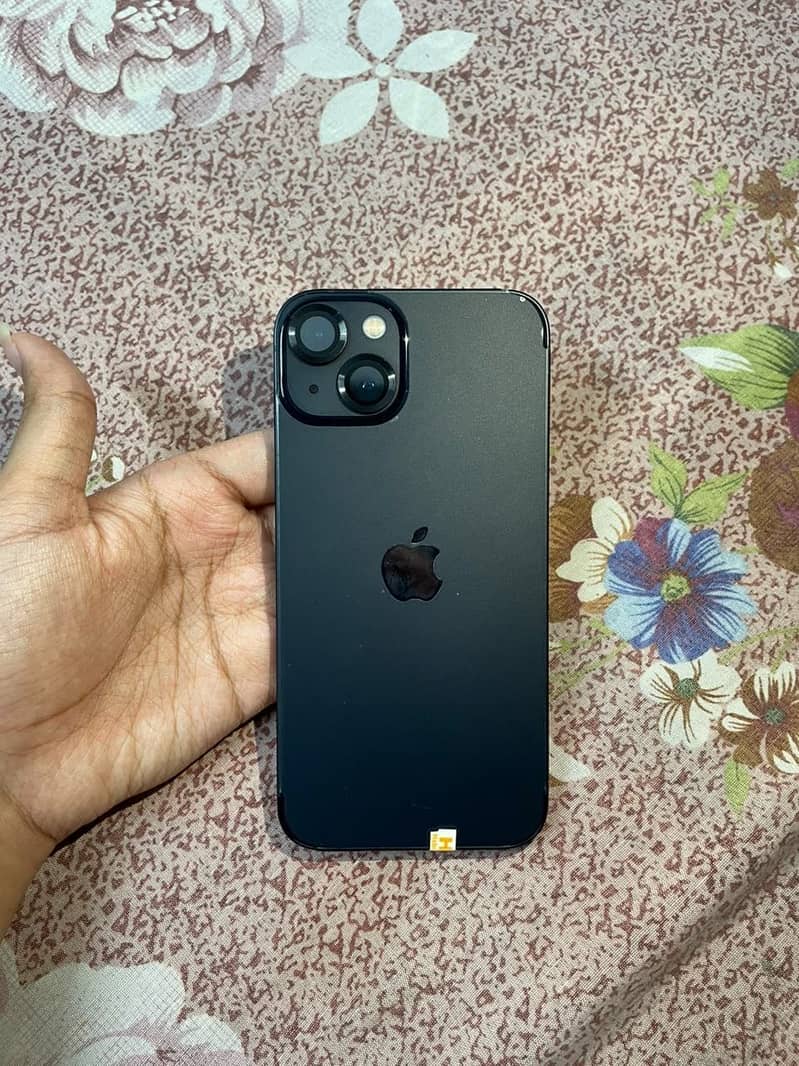 Apple iPhone 13 0