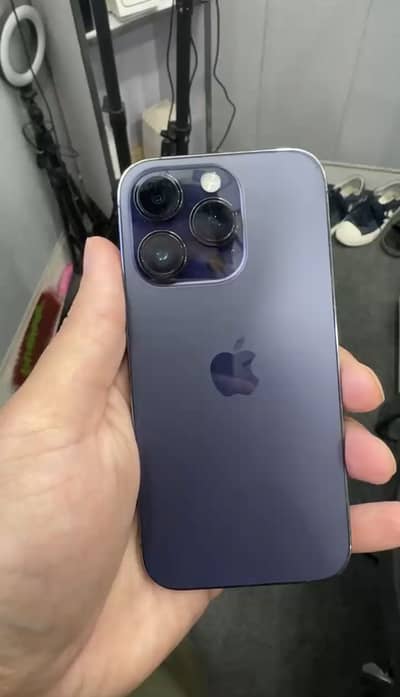 Apple iPhone 14 Pro jv