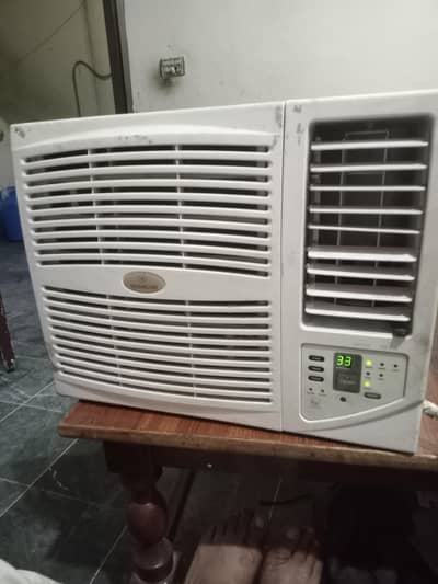 0.75 ton digital ac good condition orignal gas h no fault