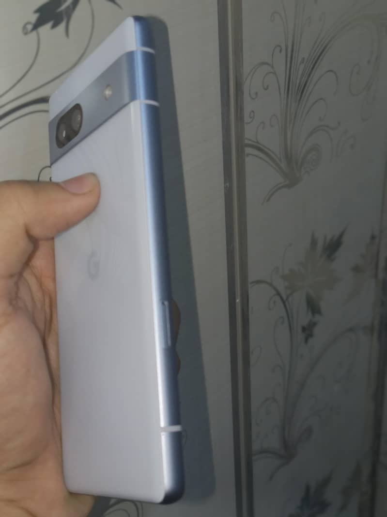 Google Pixel 7a 6