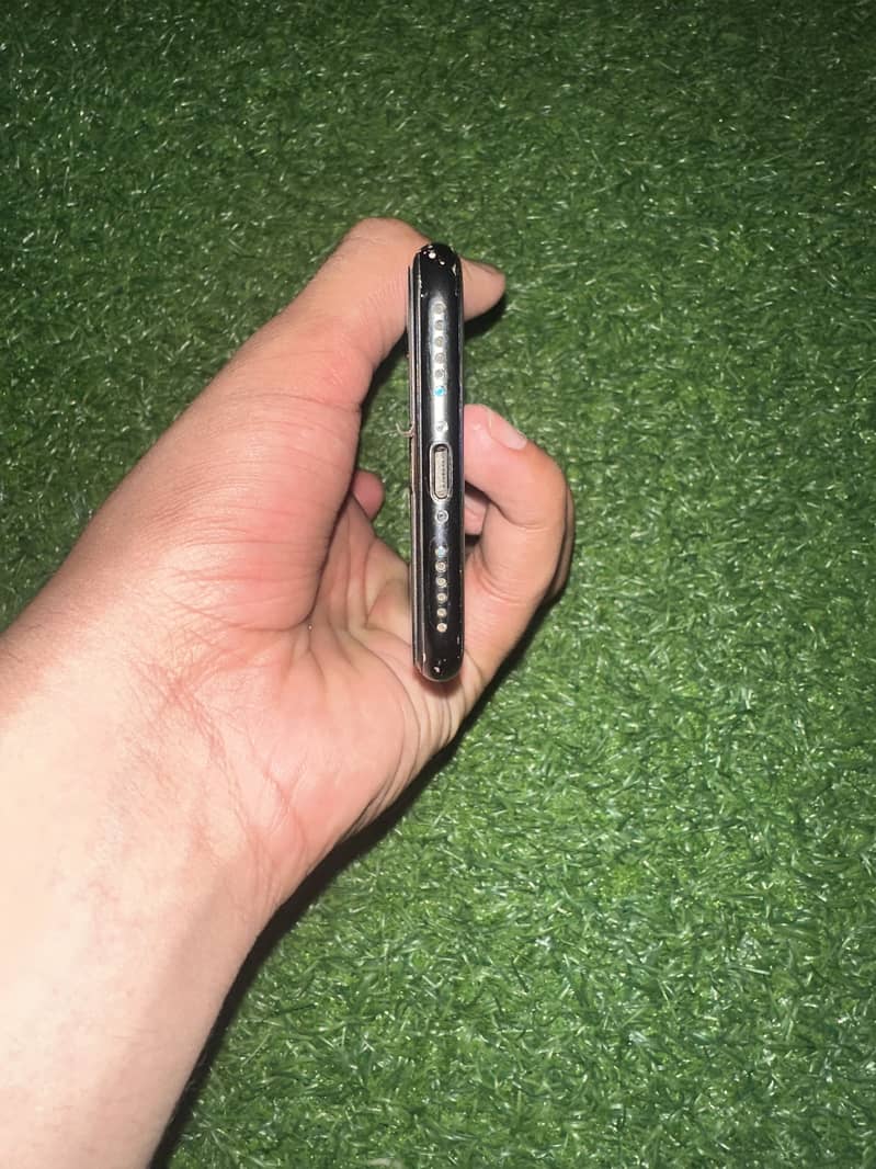 Apple iPhone SE 4