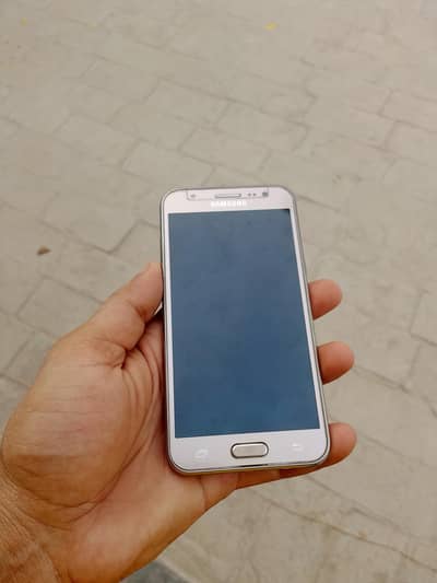 Samsung Mobile J5