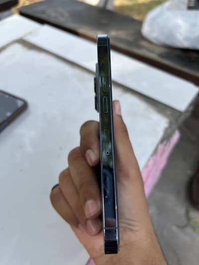 Apple iPhone 13 Pro