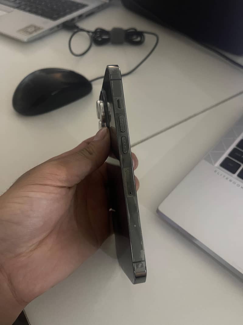 Iphone 13 pro 4