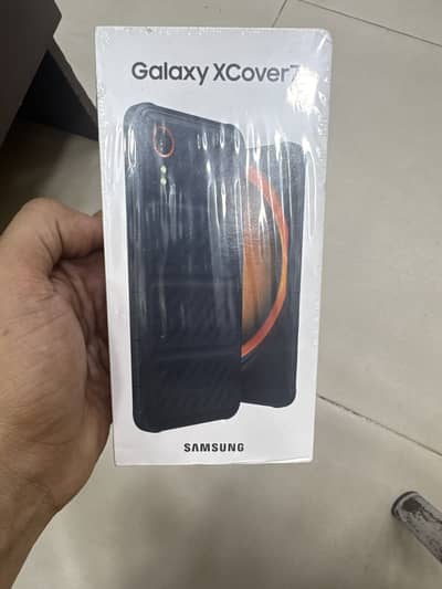 Samsung Mobile XCover 7