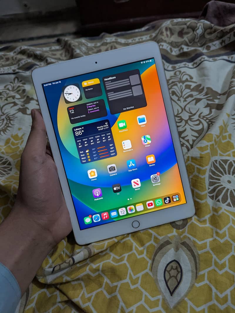 iPad 5th Generation 2
