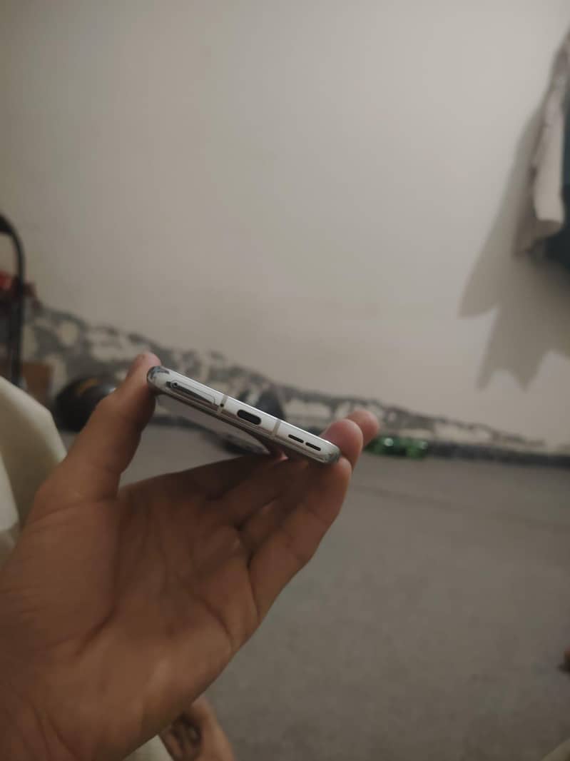 One Plus 9 Pro 1