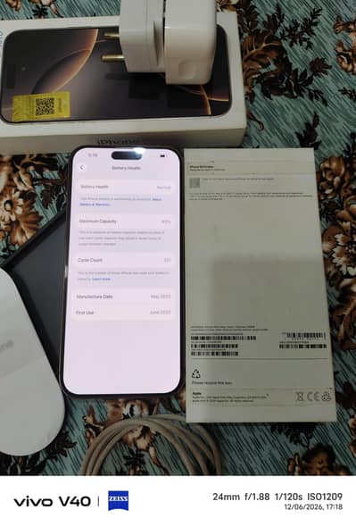 Apple iPhone 16 Pro Max   (One Hand Used Mobile)