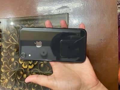 Apple iPhone XR