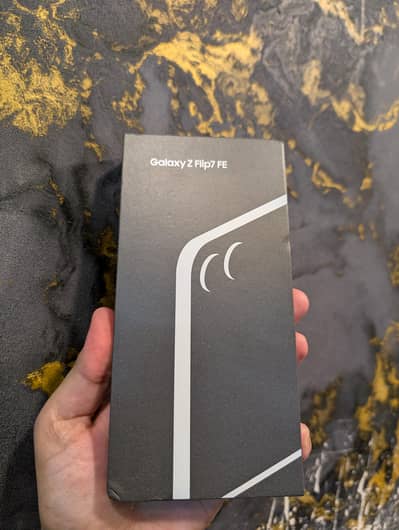 Samsung Mobile Z Flip 7 fe