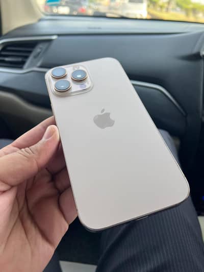 Apple iPhone 16 Pro Max