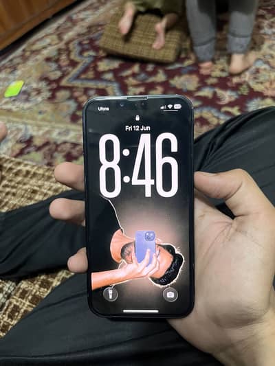 iPhone 13 sim giltch lifetime