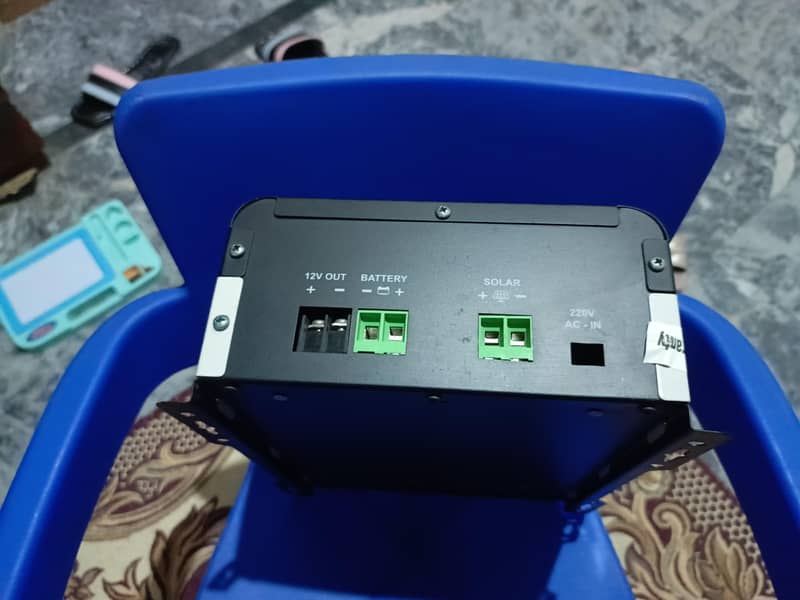 MPPT Solar charge controller 2