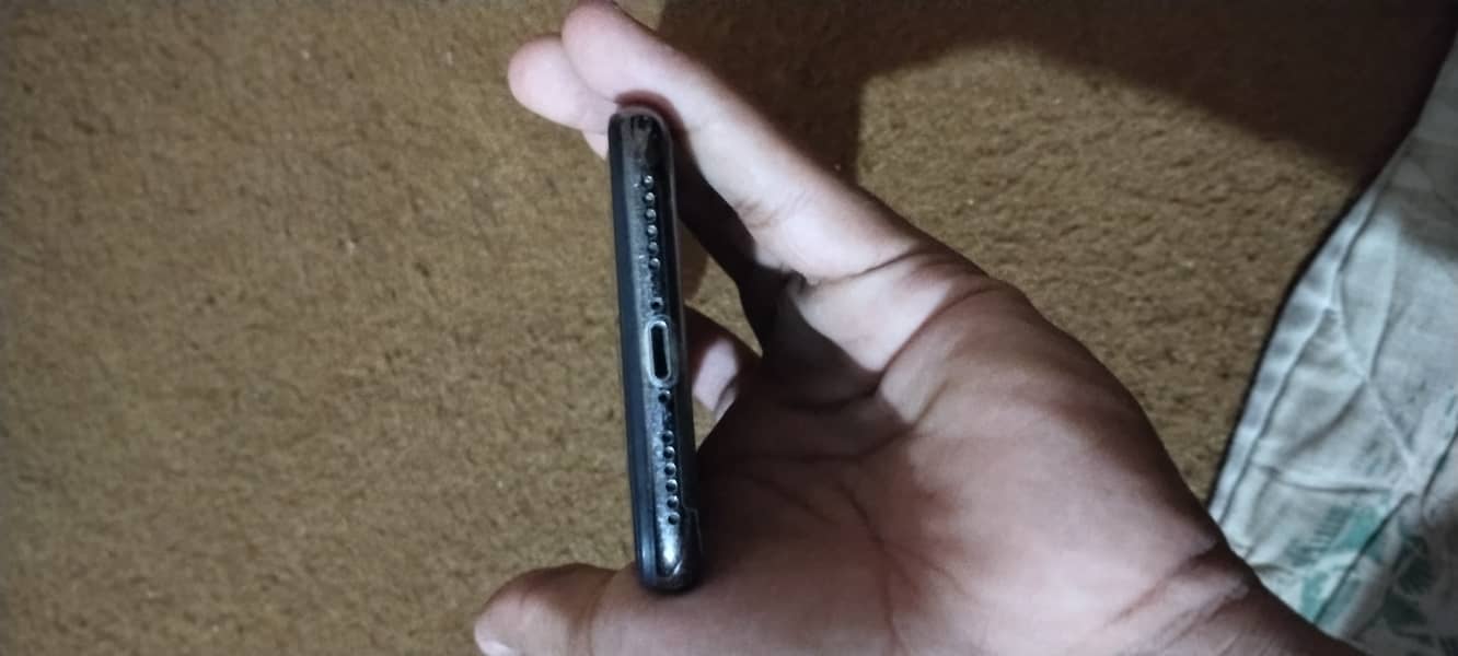 Apple iPhone X 2