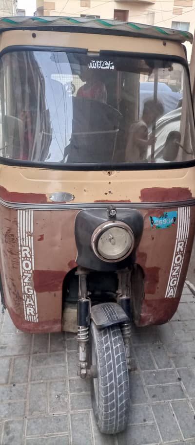 Cng Rakshaw