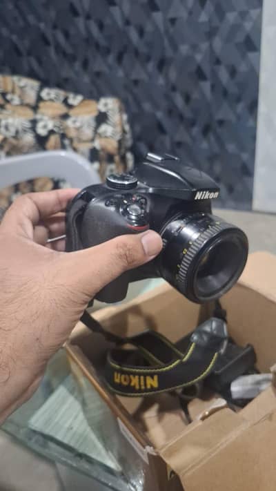 D 3300 DSLR