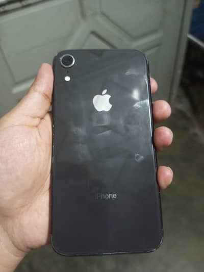 Apple iPhone XR