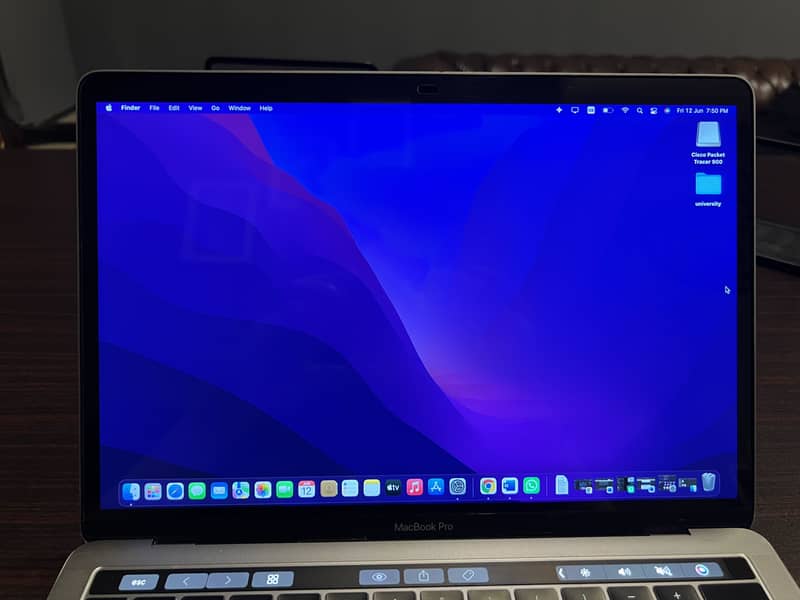 Macbook pro 0