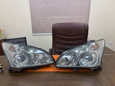 Headlights for Lexus Rx400h