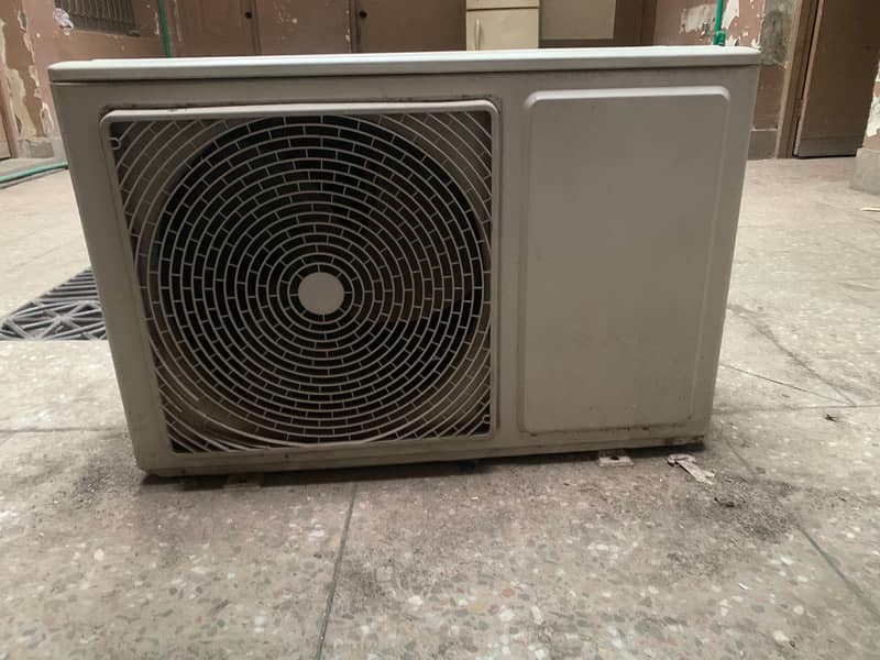 split AC 1.5 Ton 1