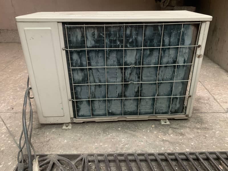 split AC 1.5 Ton 5