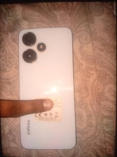 Infinix Hot 30 Play