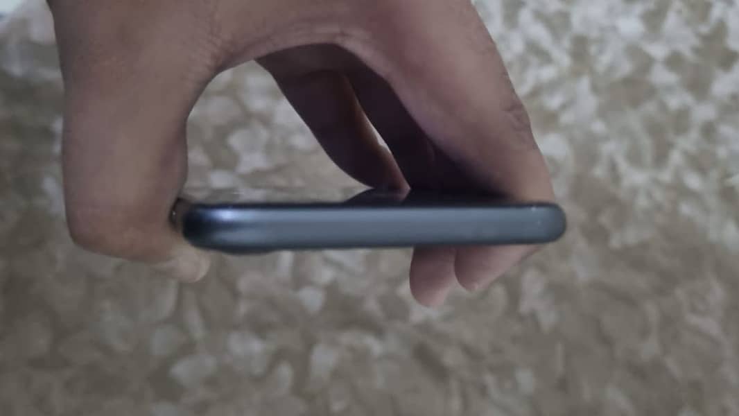 Apple iPhone 8 2