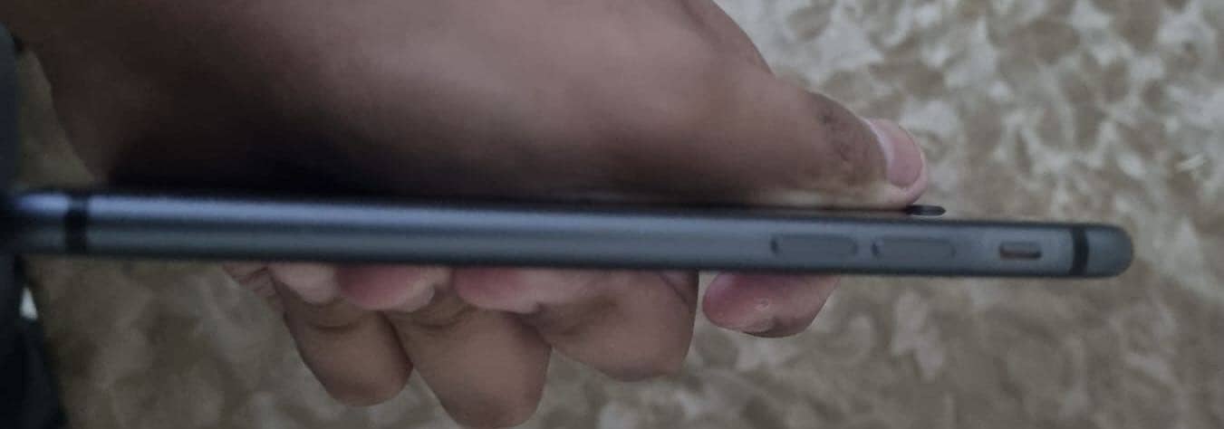 Apple iPhone 8 5
