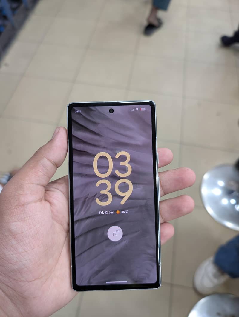 Google Pixel 7a 1