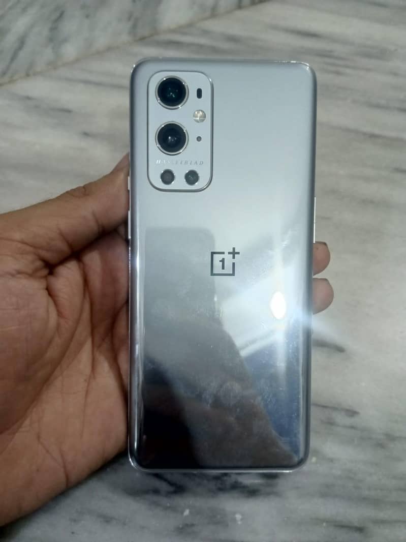 One Plus 9 Pro 2