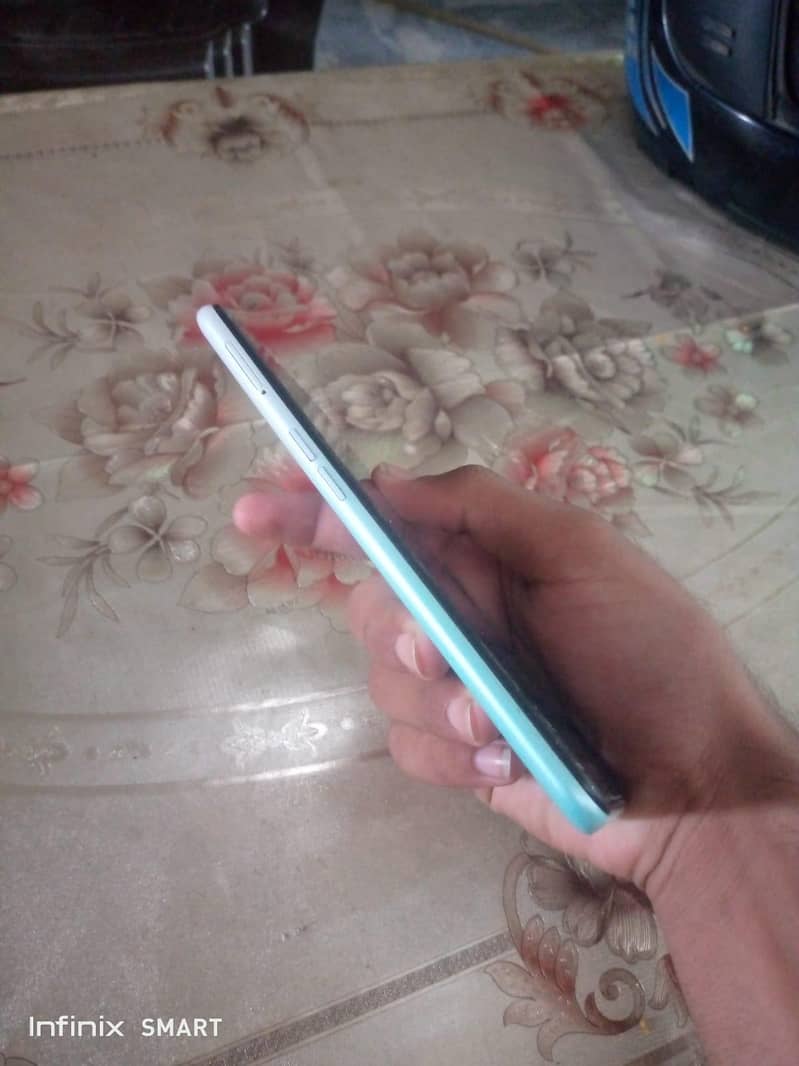 OPPO A31 7