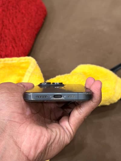 Apple iPhone 15 Pro