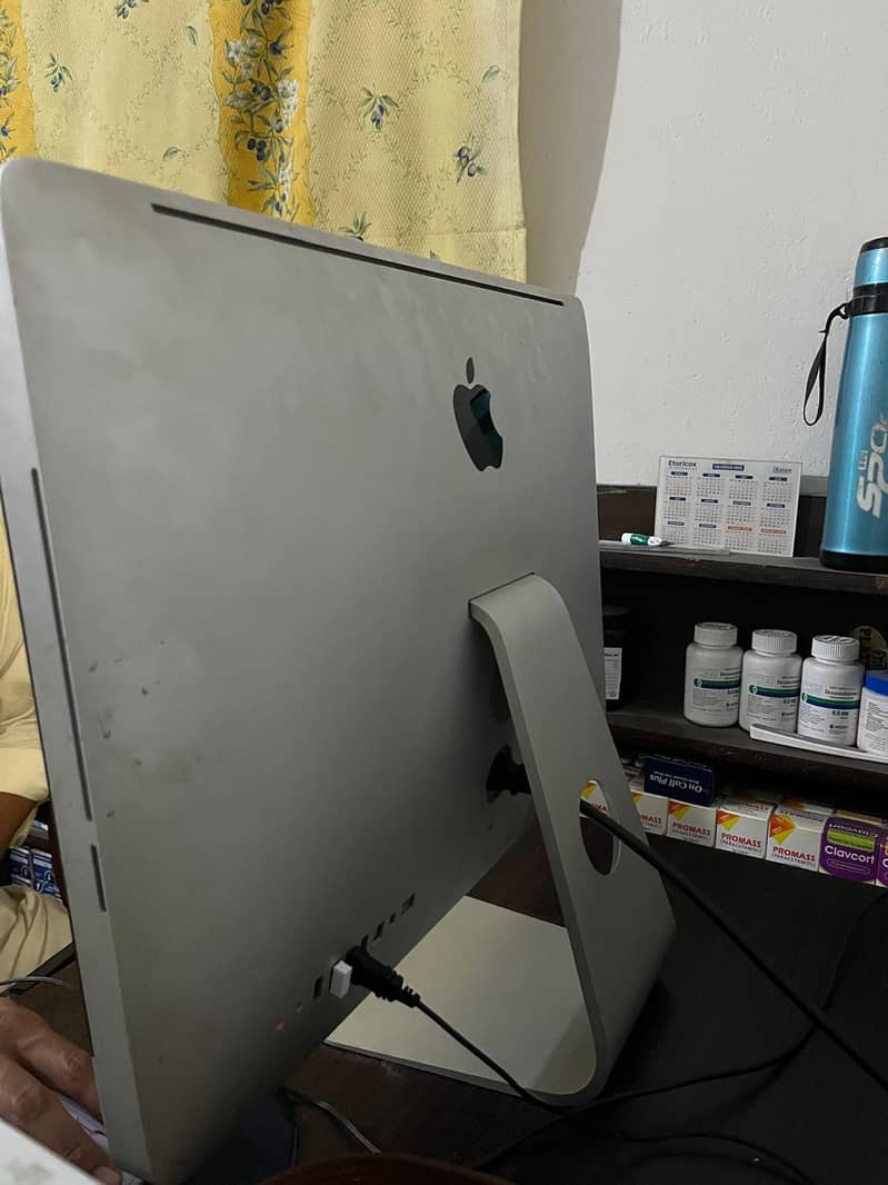 Apple iMac 1