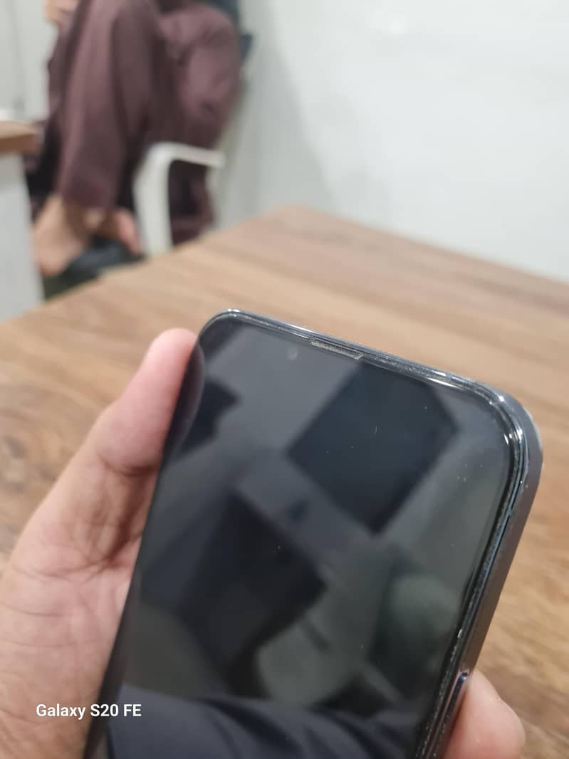 iphone 13 pro max 5