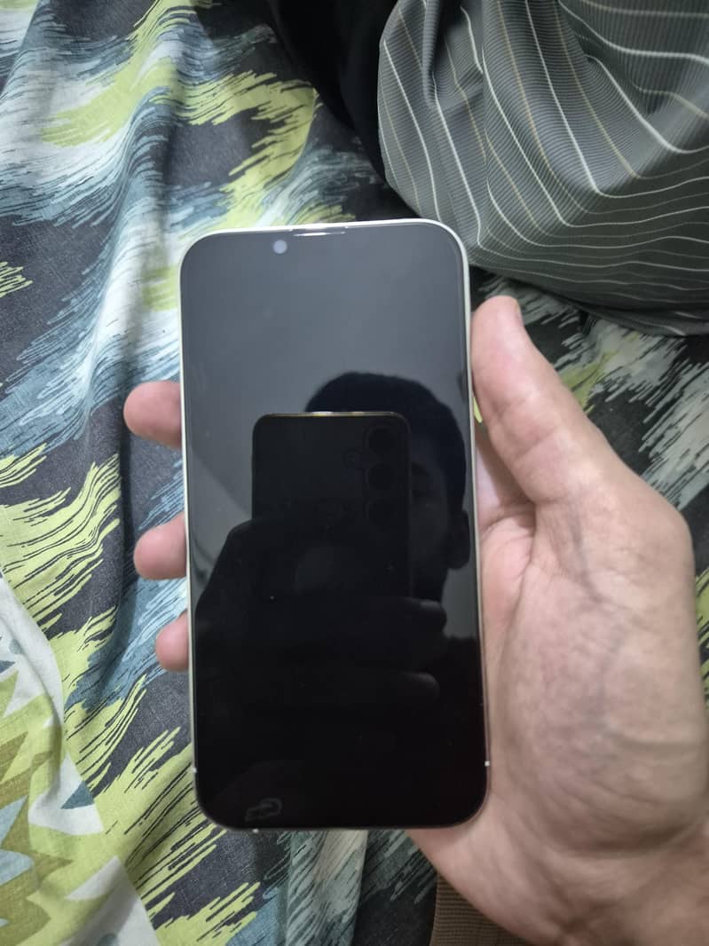 Apple iPhone 13 Pro 3