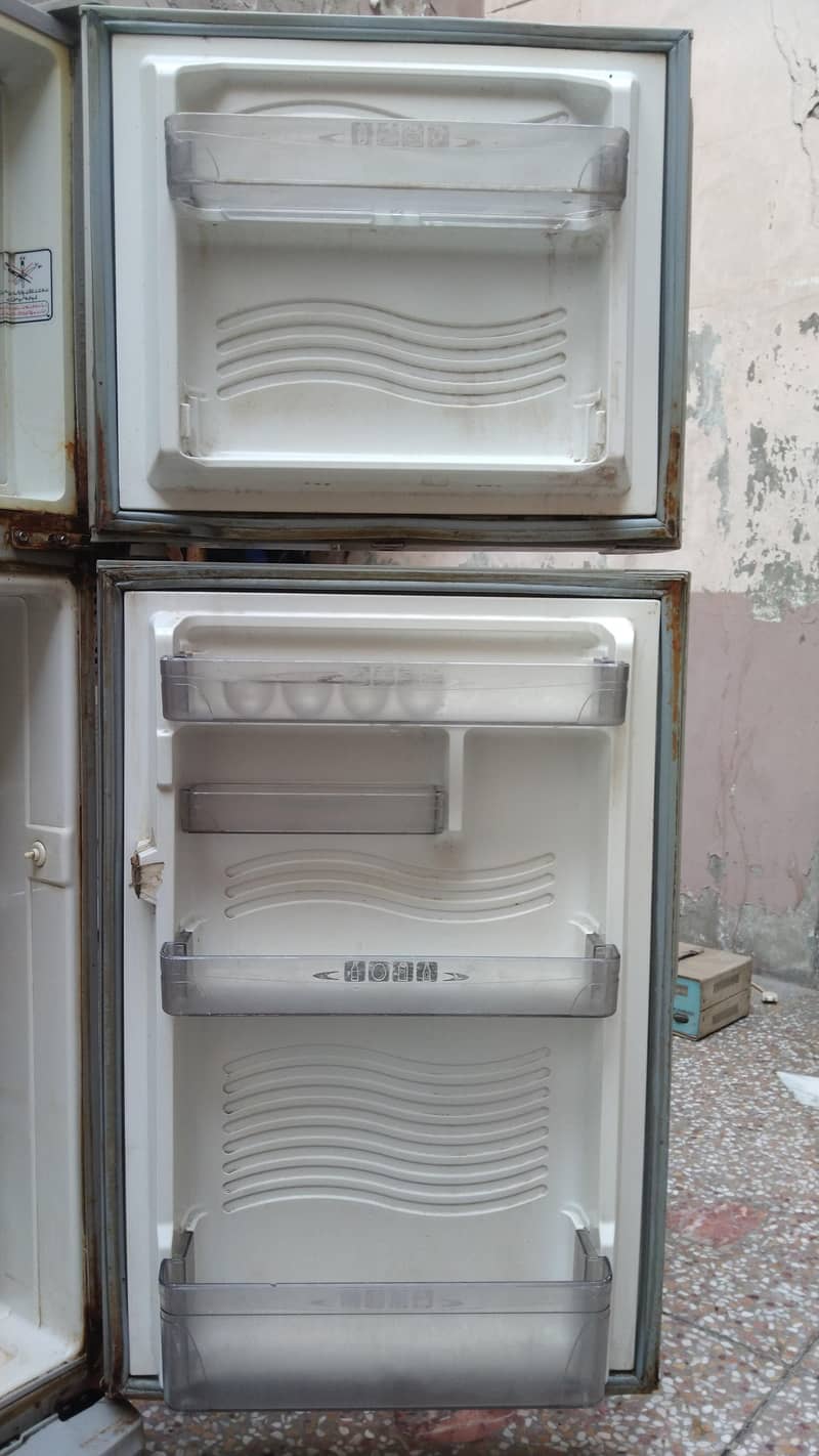 FRIDGE FOR SALE 6