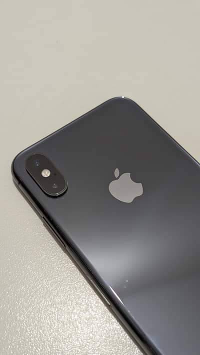 Apple iPhone XS